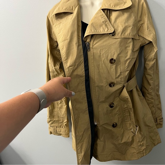 The North Face Hyvent Tan Hidden Zipper Belted Trench Coat Small - Picture 5 of 9